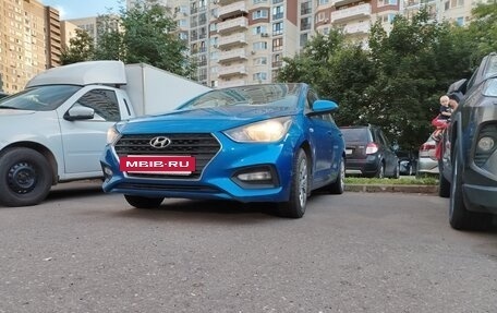 Hyundai Solaris II рестайлинг, 2018 год, 1 150 000 рублей, 14 фотография