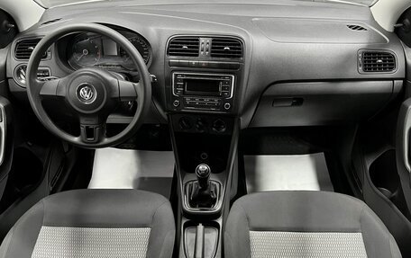 Volkswagen Polo VI (EU Market), 2014 год, 670 000 рублей, 10 фотография