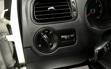 Volkswagen Polo VI (EU Market), 2014 год, 670 000 рублей, 16 фотография