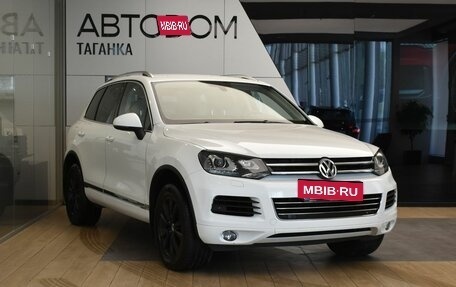 Volkswagen Touareg III, 2014 год, 2 490 000 рублей, 3 фотография