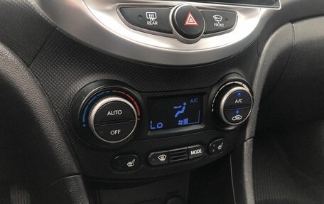 Hyundai Solaris II рестайлинг, 2016 год, 1 025 000 рублей, 14 фотография
