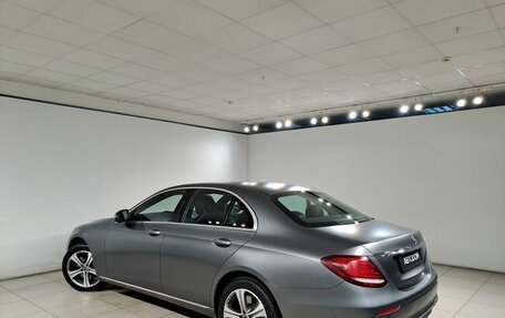 Mercedes-Benz E-Класс, 2018 год, 3 499 000 рублей, 4 фотография