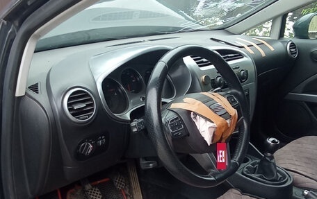 SEAT Leon II, 2011 год, 350 000 рублей, 28 фотография