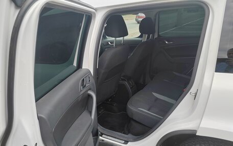 Skoda Yeti I рестайлинг, 2015 год, 1 300 000 рублей, 13 фотография
