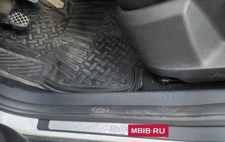 Skoda Yeti I рестайлинг, 2015 год, 1 300 000 рублей, 30 фотография