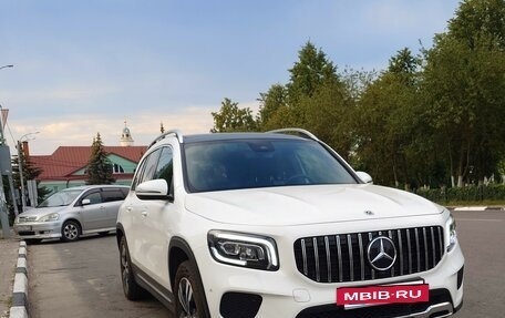 Mercedes-Benz GLB, 2021 год, 4 990 000 рублей, 2 фотография
