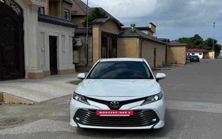 Toyota Camry, 2020 год, 1 617 000 рублей, 2 фотография