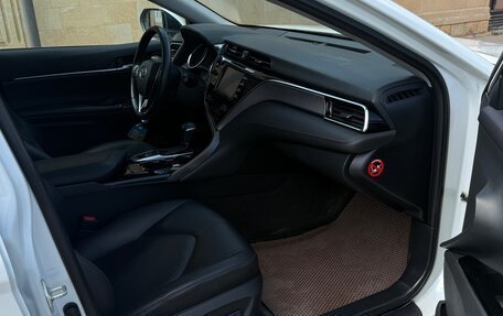 Toyota Camry, 2020 год, 1 617 000 рублей, 18 фотография