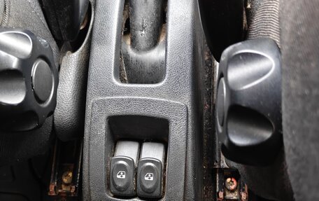Renault Sandero I, 2013 год, 305 000 рублей, 4 фотография