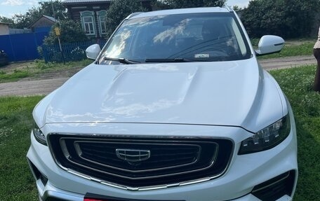 Geely Atlas, 2023 год, 2 300 000 рублей, 4 фотография