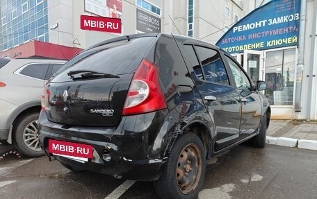 Renault Sandero I, 2013 год, 305 000 рублей, 10 фотография