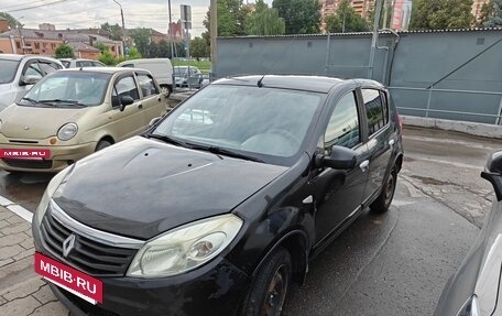Renault Sandero I, 2013 год, 305 000 рублей, 8 фотография