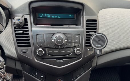 Chevrolet Cruze II, 2010 год, 450 000 рублей, 8 фотография