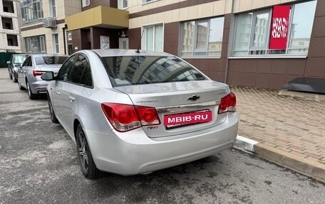 Chevrolet Cruze II, 2010 год, 450 000 рублей, 5 фотография