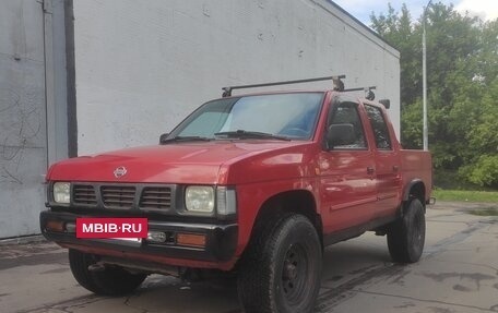 Nissan Datsun D21, 1997 год, 620 000 рублей, 2 фотография