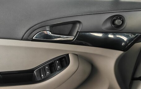 Chevrolet Orlando I, 2012 год, 940 000 рублей, 4 фотография