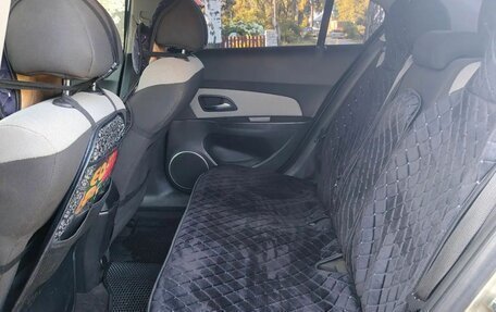 Chevrolet Cruze II, 2011 год, 570 000 рублей, 6 фотография