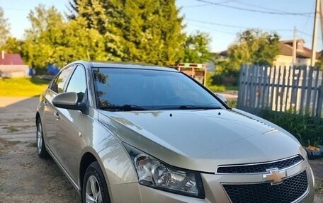 Chevrolet Cruze II, 2011 год, 570 000 рублей, 2 фотография