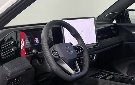 Volkswagen Tiguan, 2026 год, 5 740 000 рублей, 14 фотография