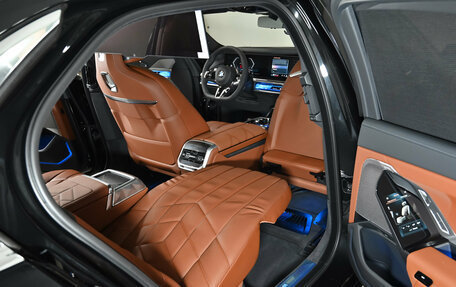 BMW 7 серия, 2025 год, 17 200 000 рублей, 17 фотография