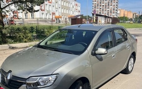 Renault Logan II, 2018 год, 1 000 000 рублей, 1 фотография