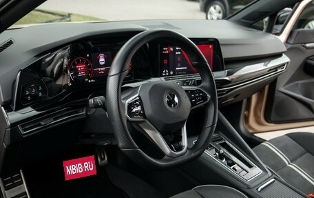 Volkswagen Golf VIII, 2021 год, 2 588 000 рублей, 17 фотография