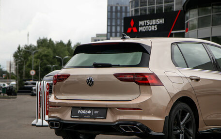 Volkswagen Golf VIII, 2021 год, 2 588 000 рублей, 20 фотография