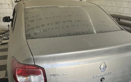 Renault Logan II, 2018 год, 1 000 000 рублей, 3 фотография
