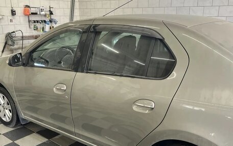 Renault Logan II, 2018 год, 1 000 000 рублей, 4 фотография