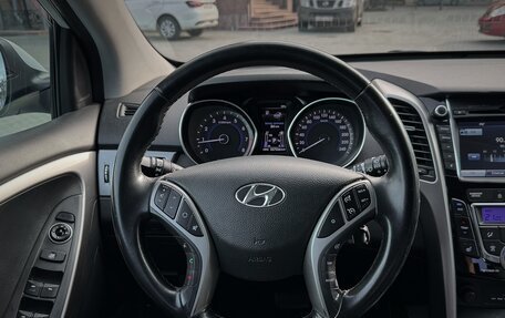 Hyundai i30 II рестайлинг, 2012 год, 899 000 рублей, 15 фотография