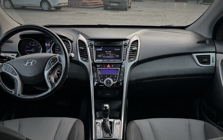 Hyundai i30 II рестайлинг, 2012 год, 899 000 рублей, 10 фотография