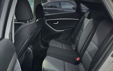 Hyundai i30 II рестайлинг, 2012 год, 899 000 рублей, 26 фотография