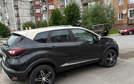Renault Kaptur I рестайлинг, 2017 год, 1 550 000 рублей, 2 фотография