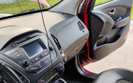 Hyundai ix35 I рестайлинг, 2013 год, 1 500 000 рублей, 14 фотография