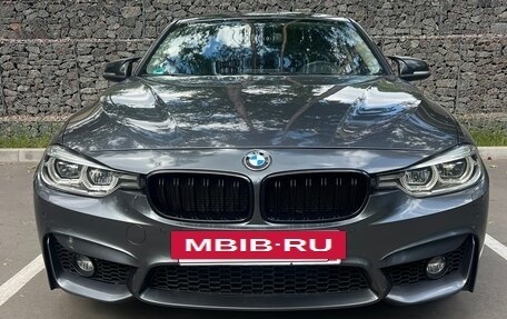 BMW 3 серия, 2018 год, 2 800 000 рублей, 2 фотография