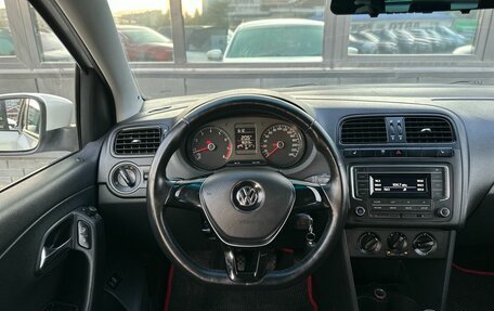 Volkswagen Polo VI (EU Market), 2016 год, 899 000 рублей, 11 фотография