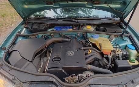 Volkswagen Passat B5+ рестайлинг, 1998 год, 225 000 рублей, 12 фотография