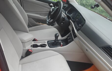Volkswagen Jetta VII, 2018 год, 1 550 000 рублей, 12 фотография