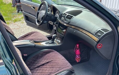 Mercedes-Benz E-Класс, 2004 год, 635 000 рублей, 2 фотография