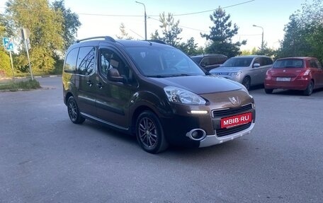 Peugeot Partner II рестайлинг 2, 2012 год, 830 000 рублей, 2 фотография