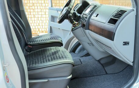 Volkswagen Caravelle T5, 2011 год, 1 600 000 рублей, 5 фотография