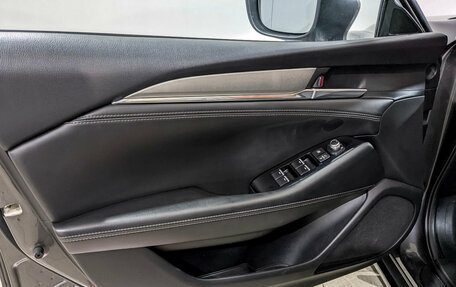 Mazda 6, 2019 год, 1 950 000 рублей, 19 фотография