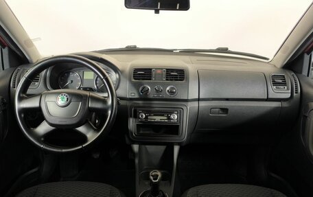 Skoda Fabia II, 2011 год, 480 000 рублей, 10 фотография