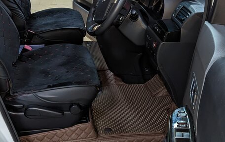 Toyota Vellfire I, 2014 год, 2 880 000 рублей, 26 фотография
