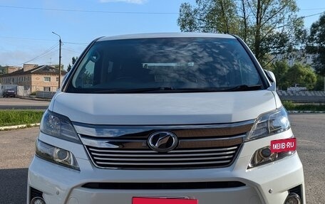 Toyota Vellfire I, 2014 год, 2 880 000 рублей, 15 фотография