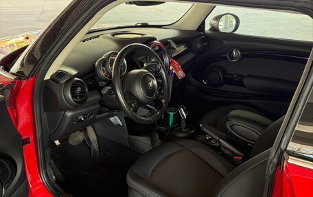 MINI Hatch, 2018 год, 1 649 000 рублей, 10 фотография