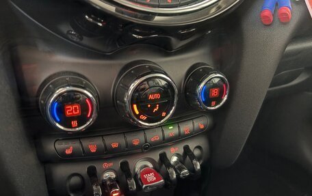 MINI Hatch, 2018 год, 1 649 000 рублей, 9 фотография