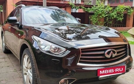 Infiniti FX II, 2012 год, 1 990 000 рублей, 2 фотография