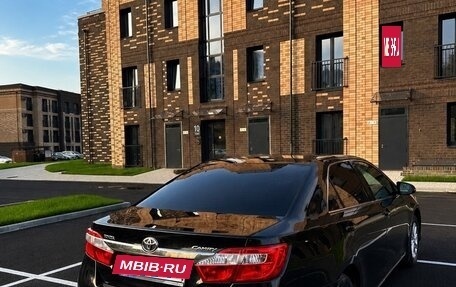 Toyota Camry, 2014 год, 1 600 000 рублей, 4 фотография