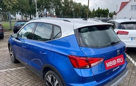 SEAT Arona I, 2022 год, 1 592 000 рублей, 4 фотография